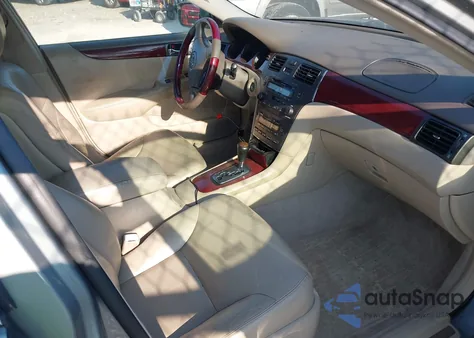 2004 Lexus Es 330 from USA, damaged, VIN JTHBA30G445032770